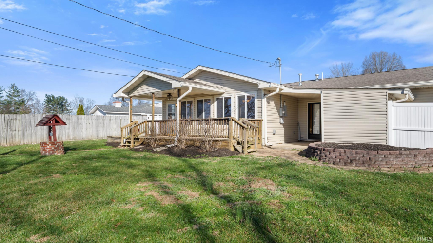 Listing Image 8