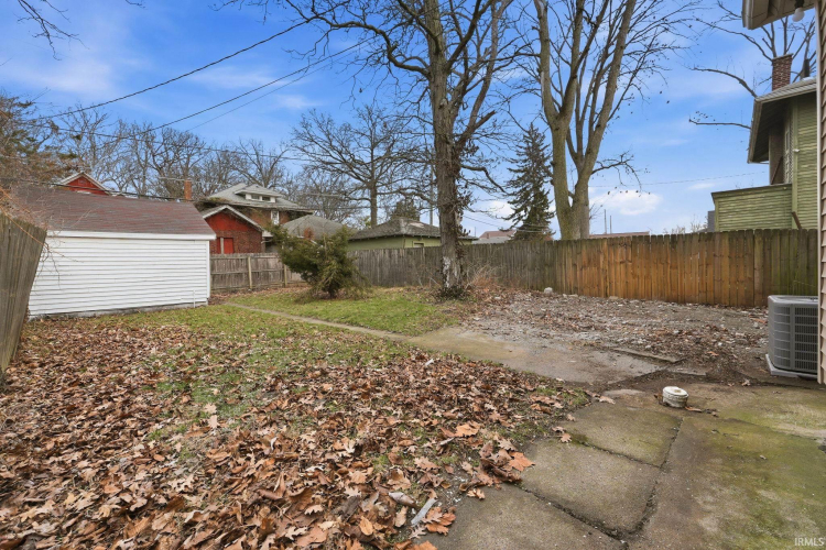 Listing Image 27