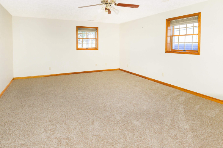 Listing Image 24