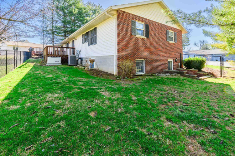 Listing Image 35