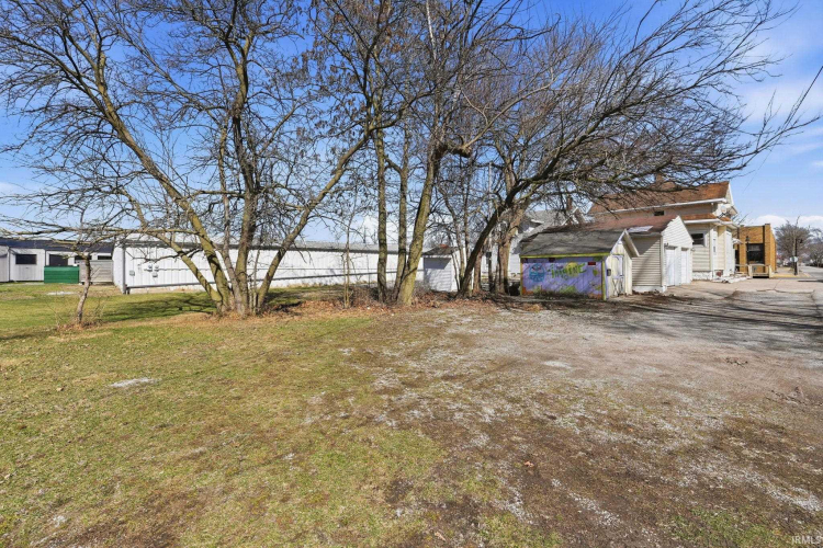 Listing Image 21