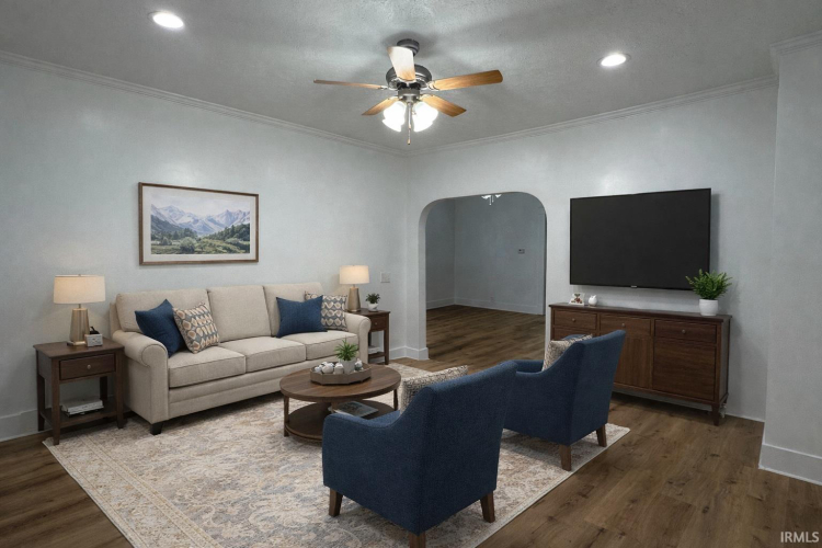 Listing Image 3