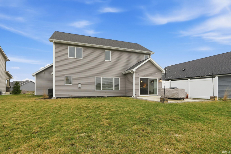 Listing Image 32