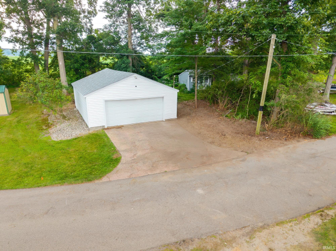 Listing Image 24