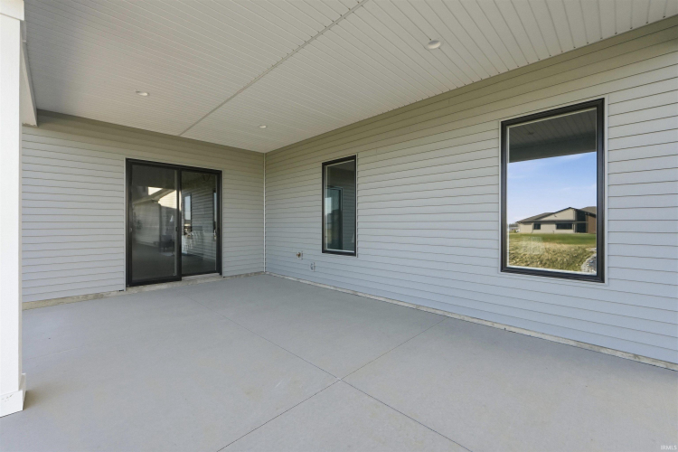 Listing Image 26