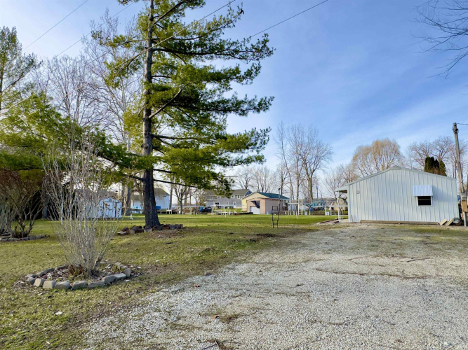 Listing Image 16