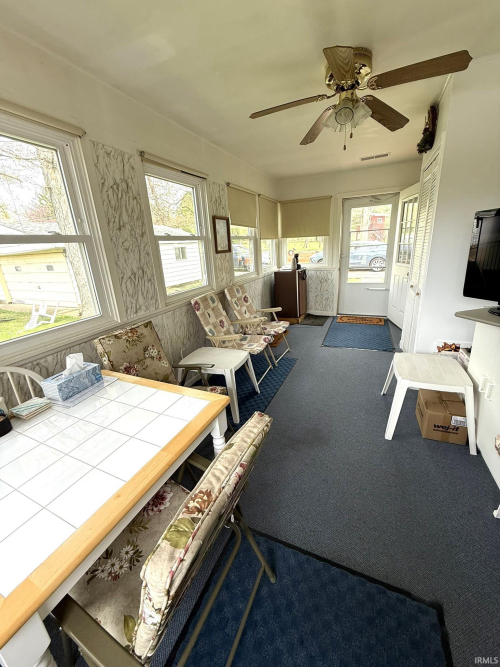 Listing Image 19