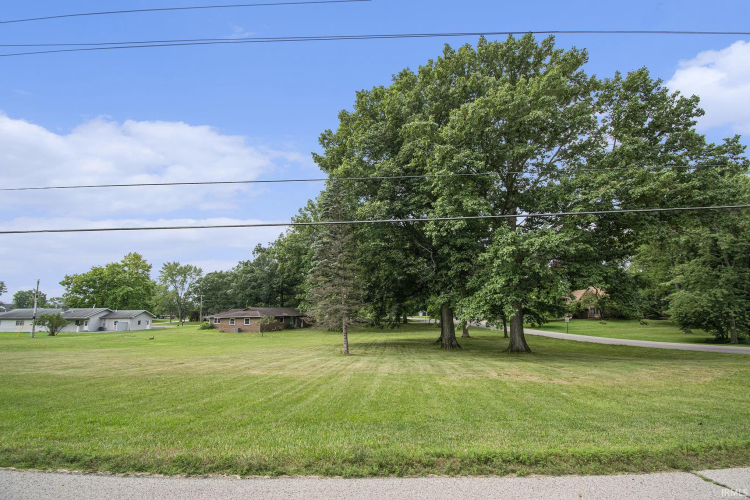 Listing Image 16