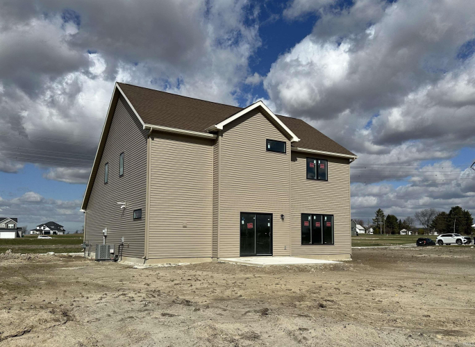 Listing Image 23