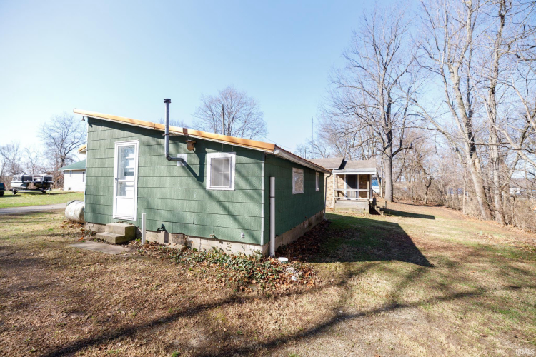 Listing Image 8