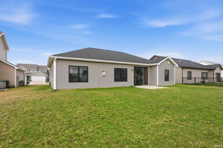 Listing Image 29