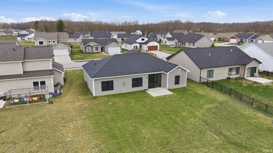 Listing Image 32