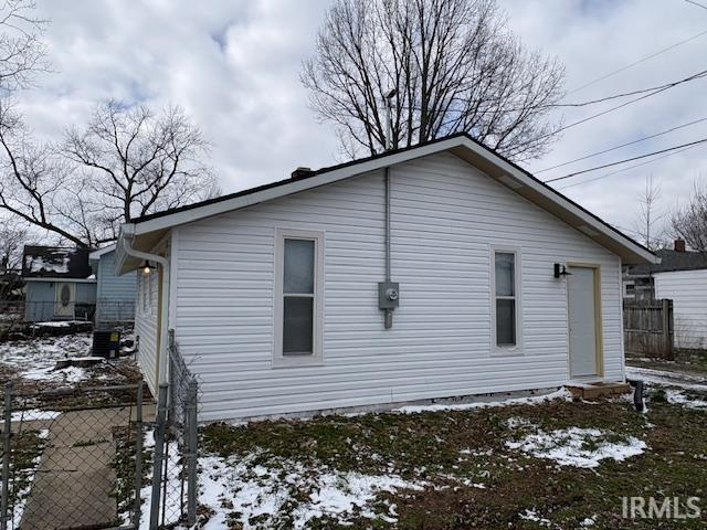 Listing Image 6