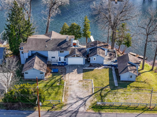 Listing Image 11