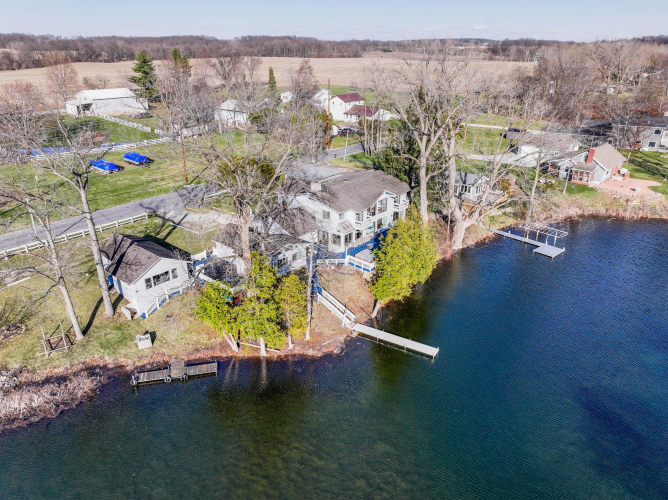 Listing Image 40