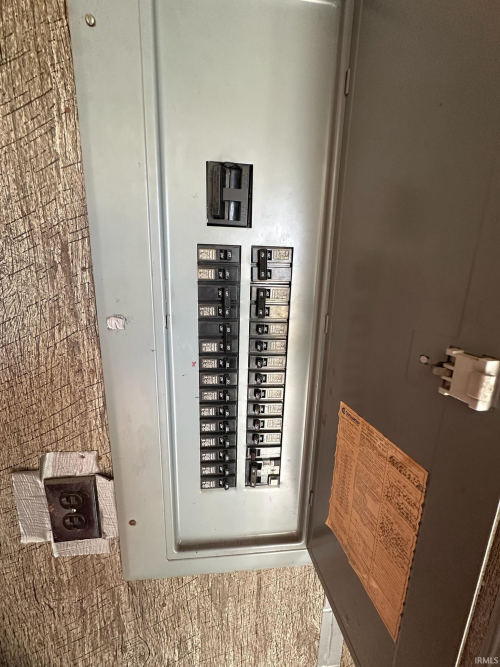 Listing Image 21