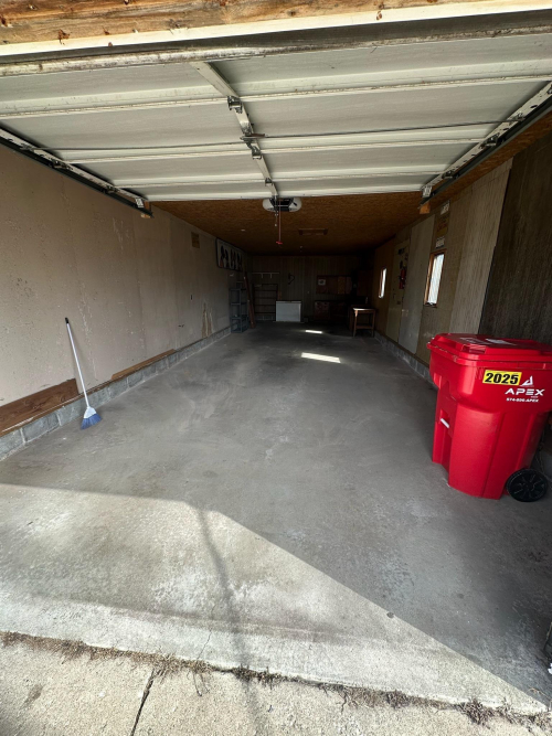 Listing Image 25