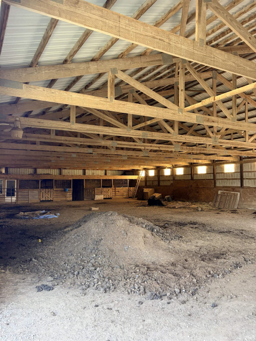 Listing Image 24