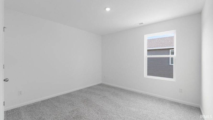 Listing Image 28