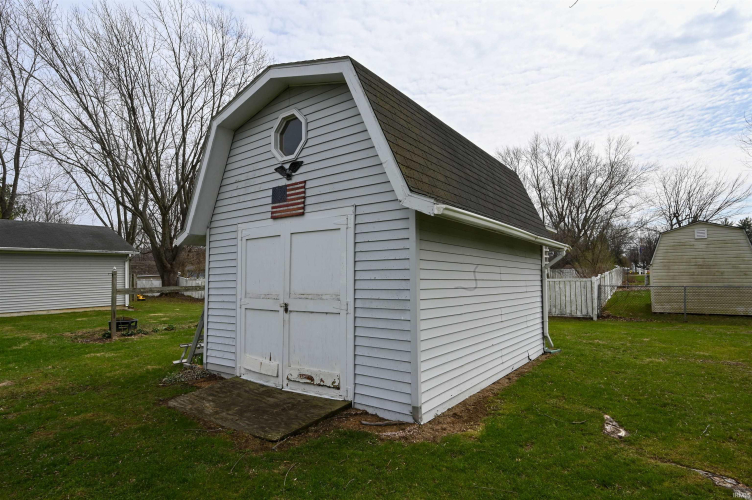 Listing Image 24