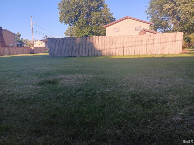 Listing Image 5