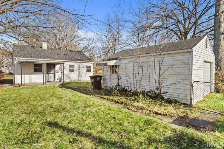 Listing Image 7