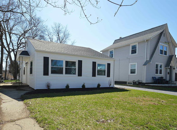 Listing Image 15