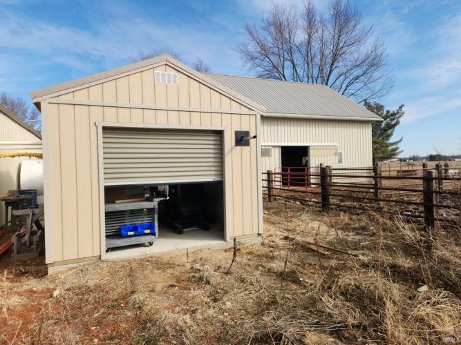 Listing Image 21