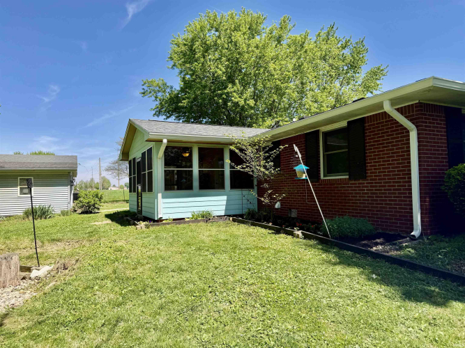 Listing Image 19