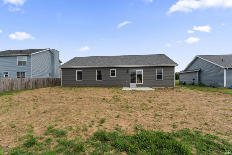 Listing Image 18