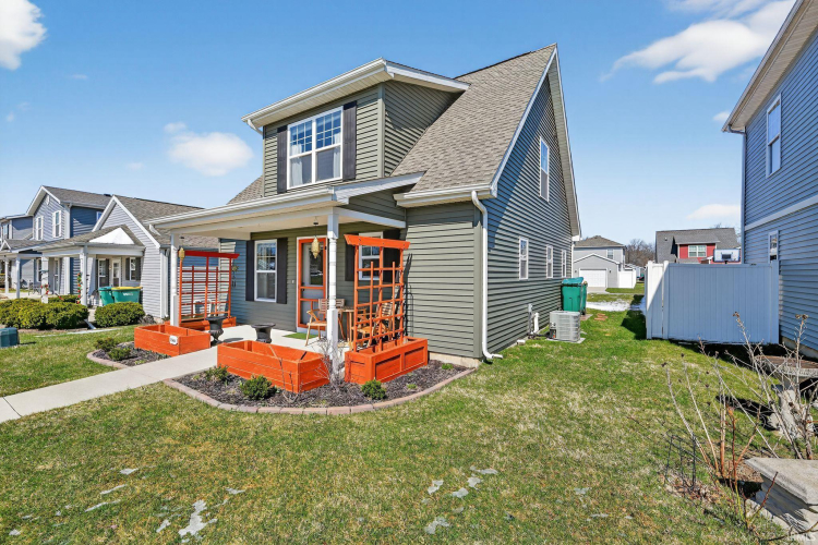 Listing Image 28
