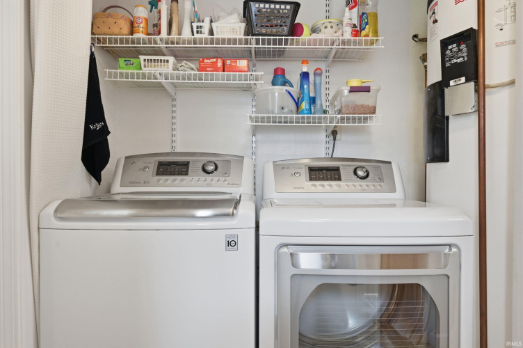 Listing Image 19