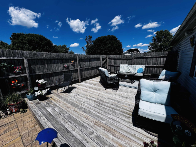 Listing Image 32