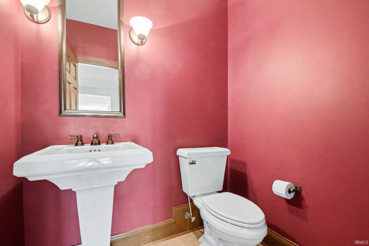 Listing Image 41