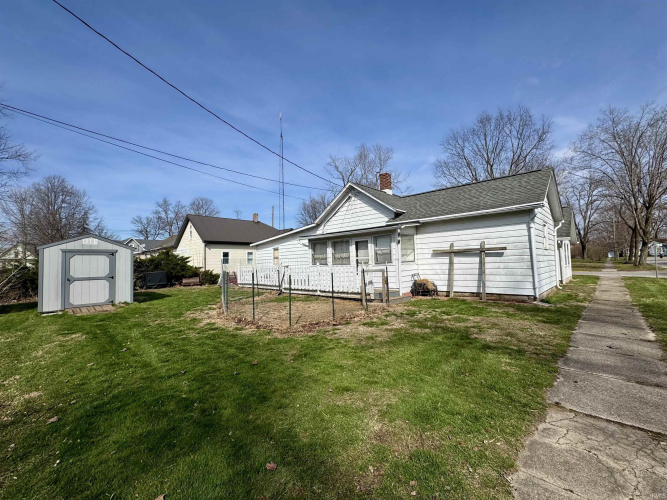Listing Image 3