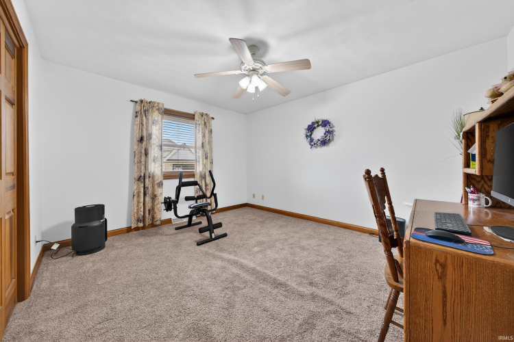 Listing Image 17
