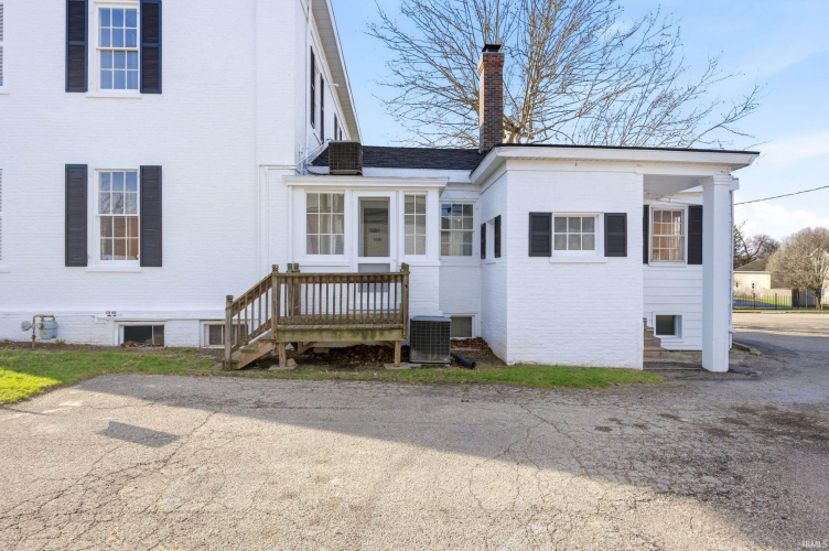 Listing Image 22