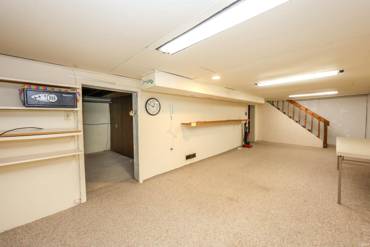 Listing Image 25