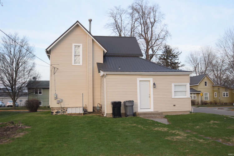 Listing Image 21