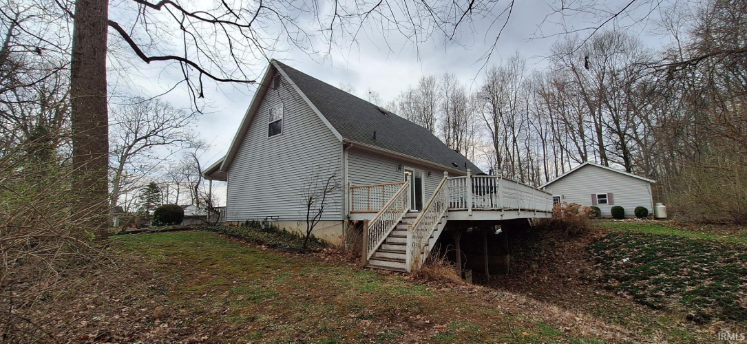 Listing Image 4