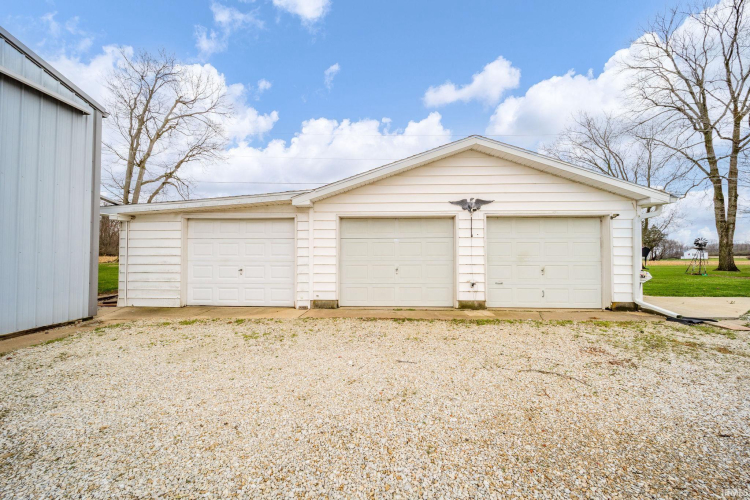Listing Image 27
