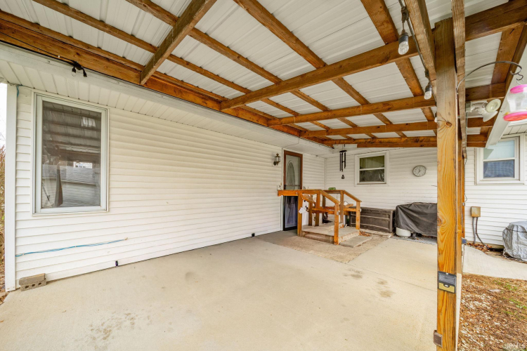 Listing Image 33