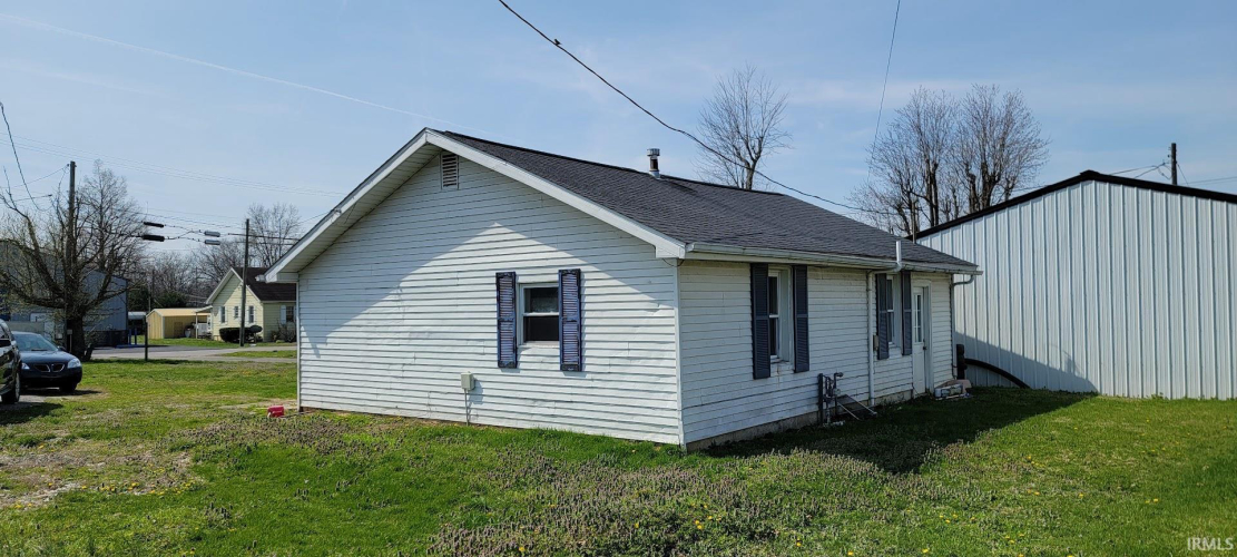 Listing Image 8