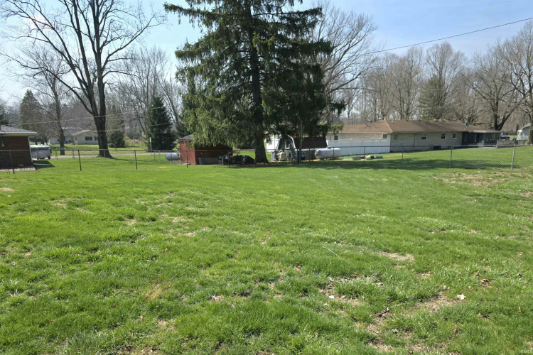 Listing Image 19
