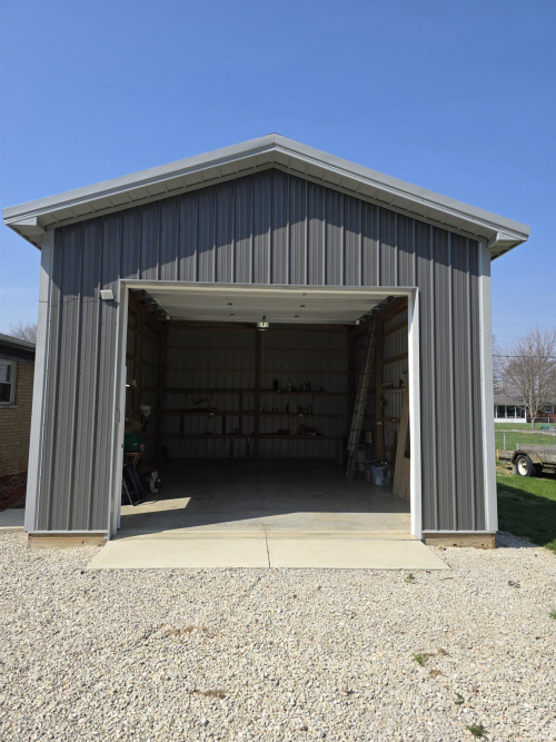 Listing Image 4