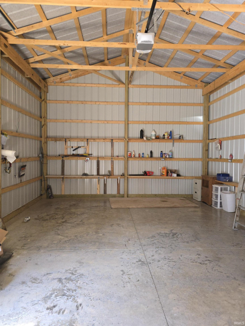 Listing Image 5