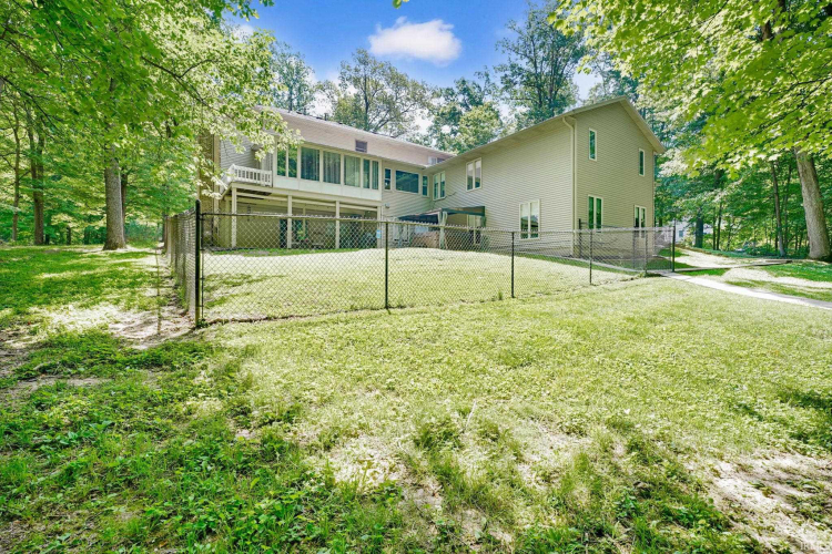 Listing Image 39