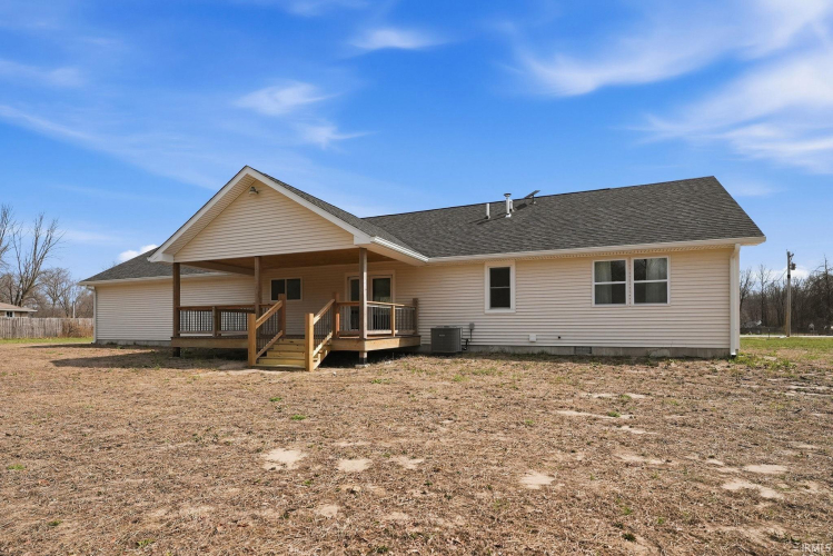 Listing Image 27
