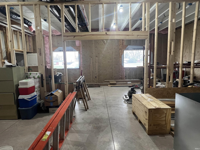 Listing Image 7
