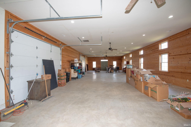 Listing Image 32